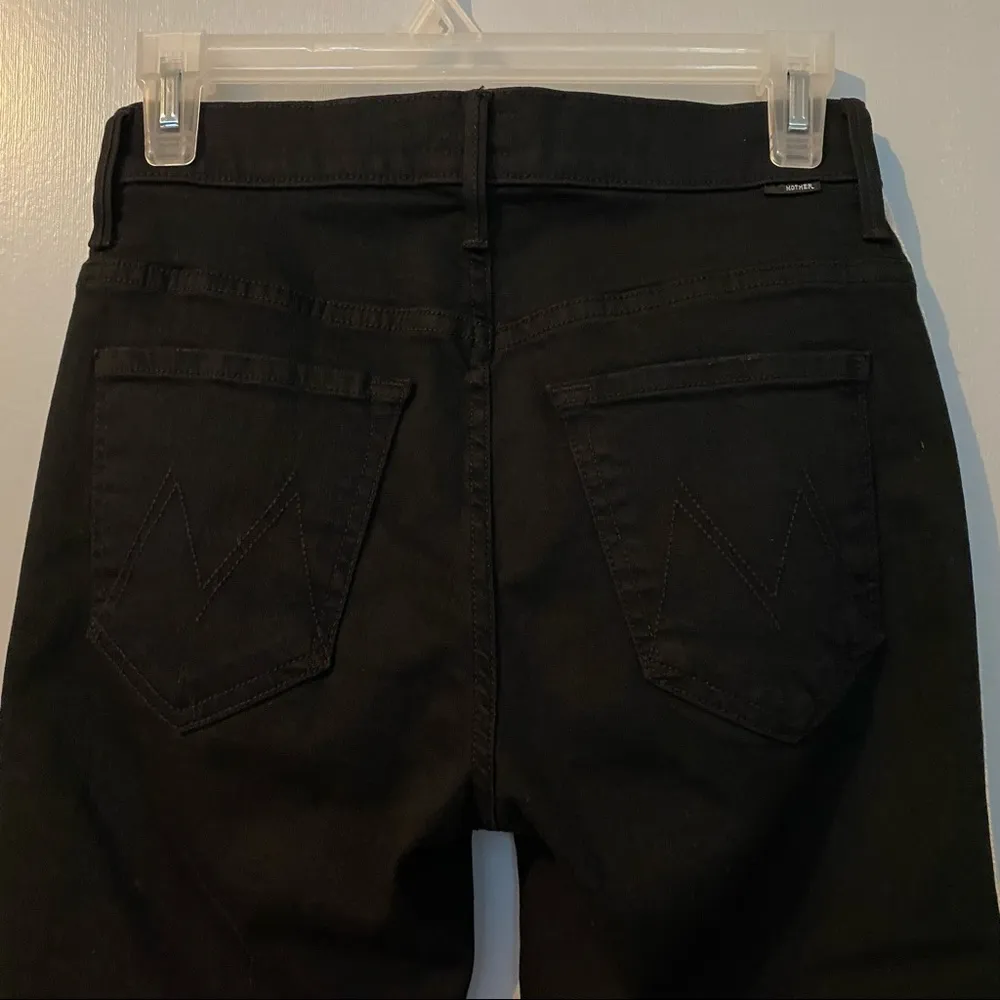 MOTHER Insider Crop Step Fray in Guilty Racer Jeans Size 26 Black - Image 15