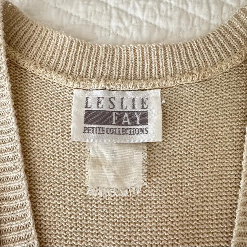 Vintage 90s Embroidered Floral Knit Vest Leslie Fay Petite Collection - Image 4