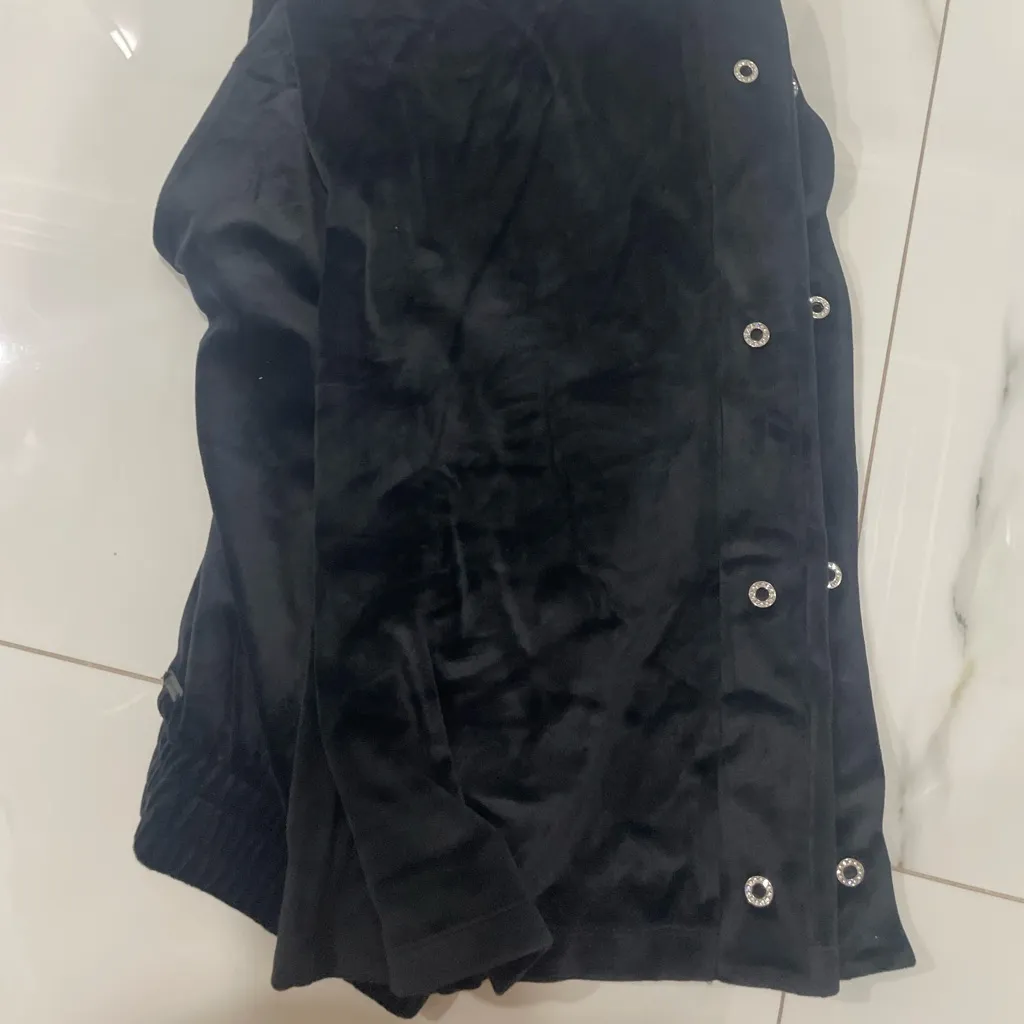 NWT! Victoria's Secret Lux Diamante Velour Snap Wide Leg Pants size small - Image 7