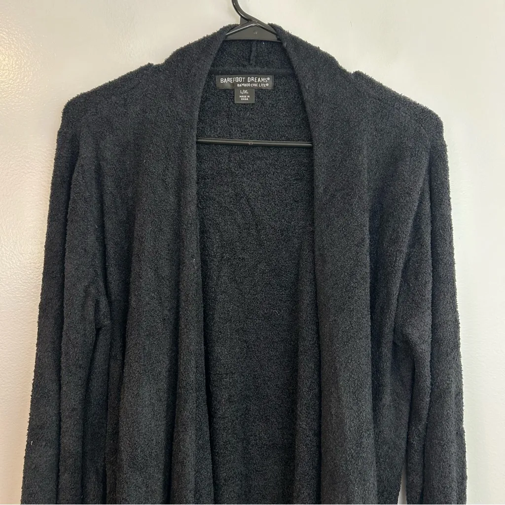 Barefoot Dreams Cozy Chic Lite Island Sweater/Wrap 436 Black Size L/XL - Image 4