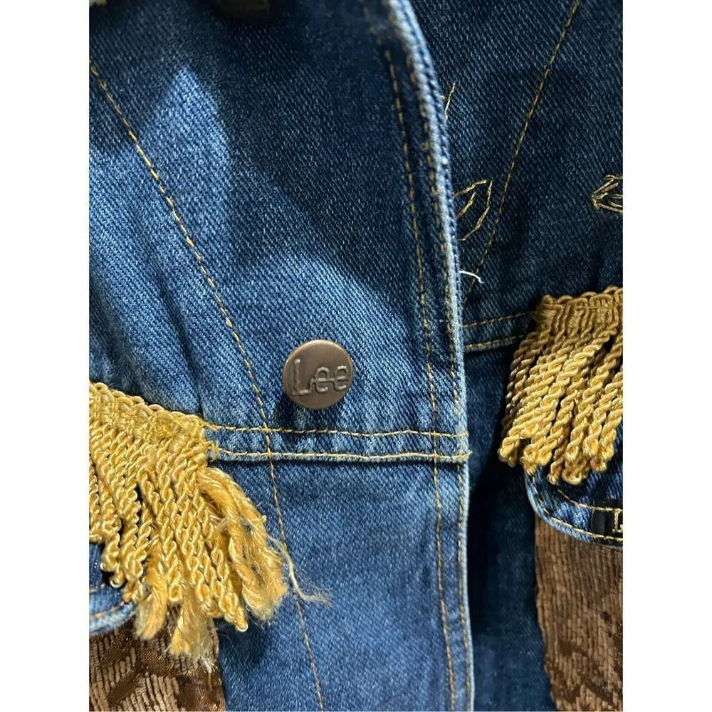 Vtg Embellished Lee Outerwear Denim Jacket. Size small - Image 8
