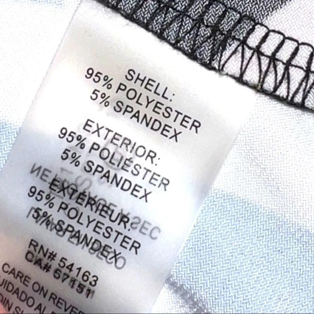 Calvin Klein super cute blue, black white abstract design sleeveless top - Image 9