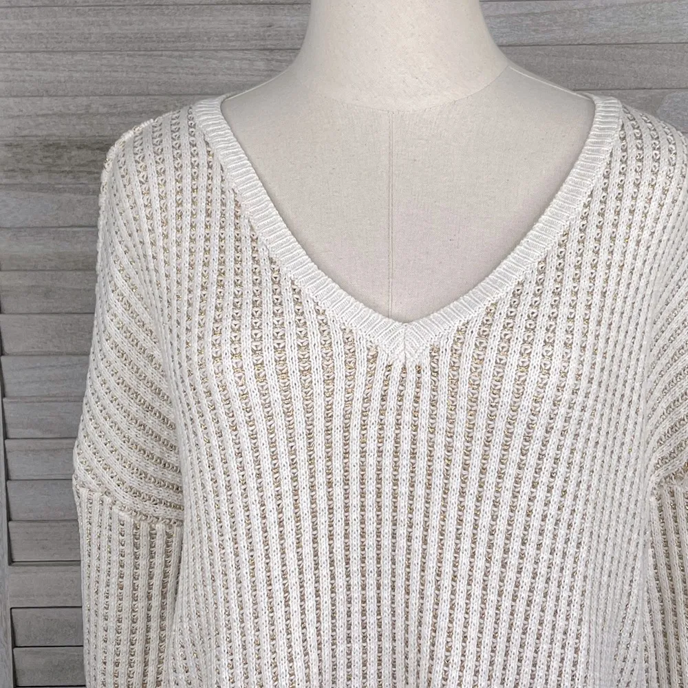 MARLED (by Reunited Clothing) V Neck Sweater White/Gold Metallic - Image 2