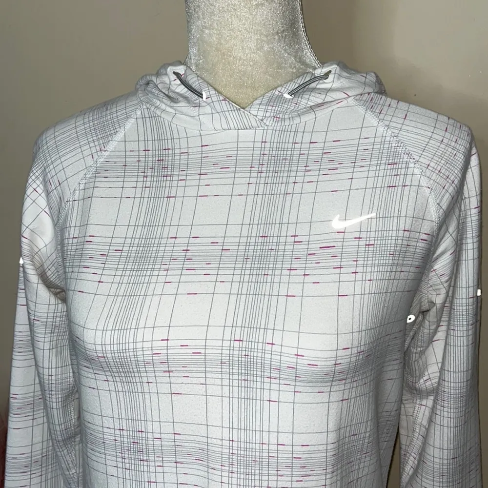 Nike  • soft print pullover hoodie with reflective - Image 74