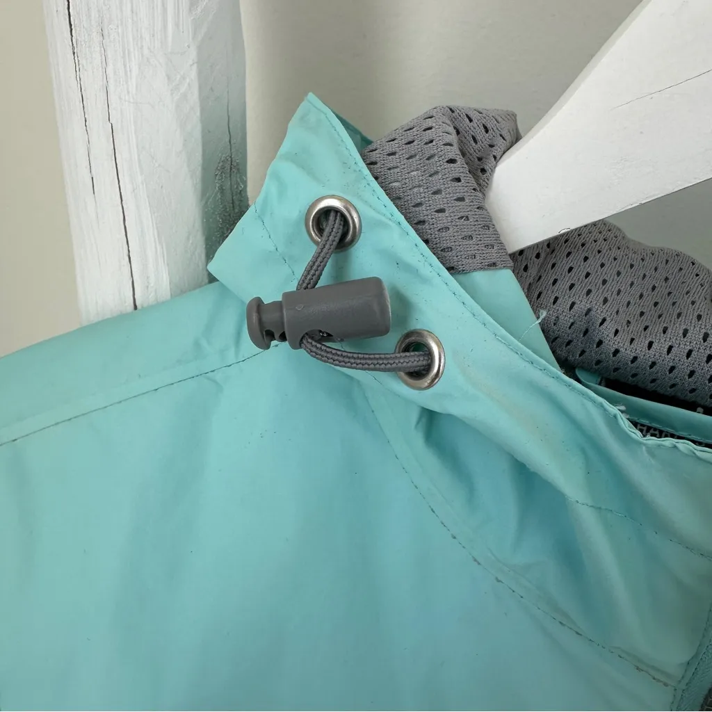 Charles River Apparel Women's Windbreaker and & Rain Jacket Aqua Size XS - Image 9