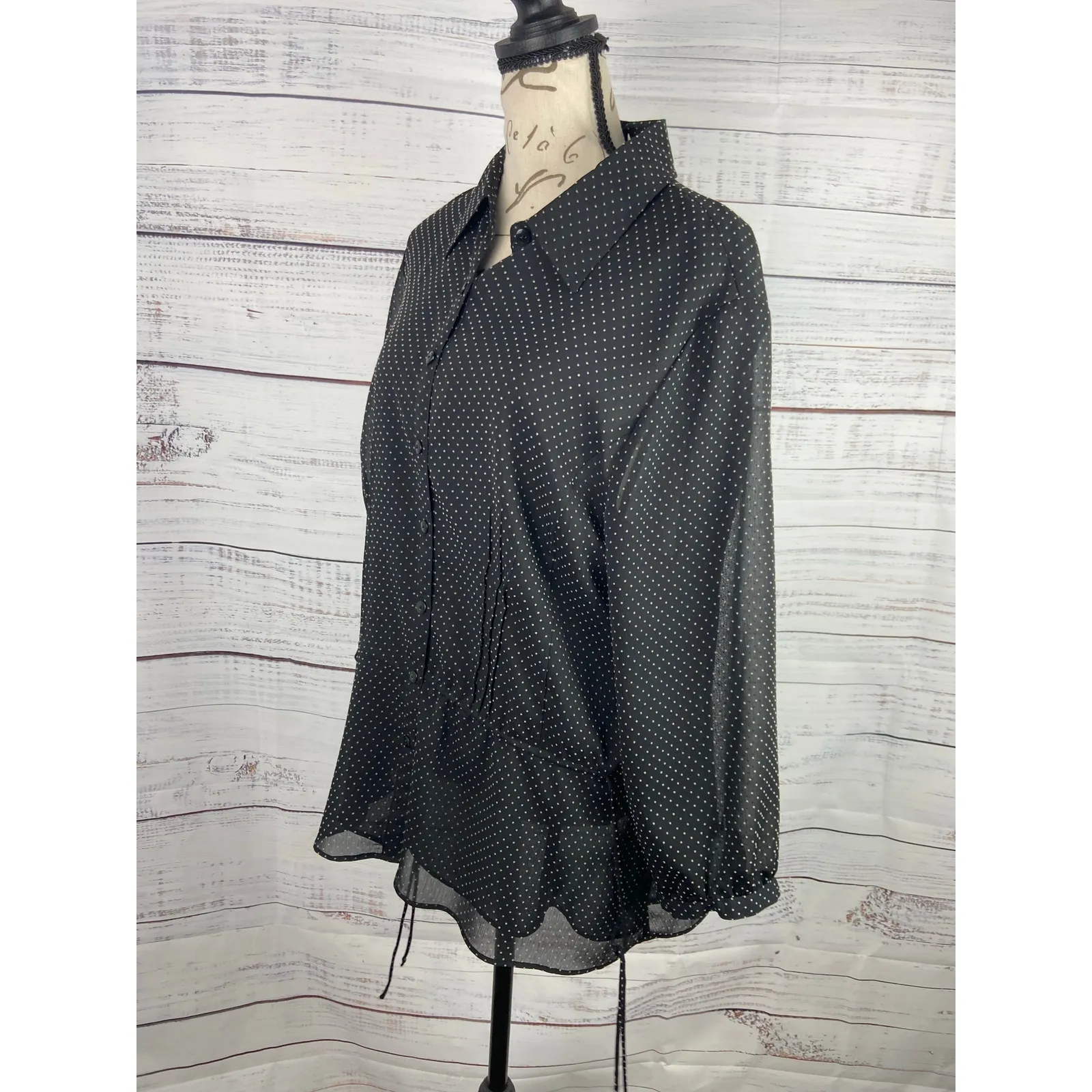 JM Collection Button Front Blouse Womens 16 Polka Dot Black White Cinched Waist - Image 5