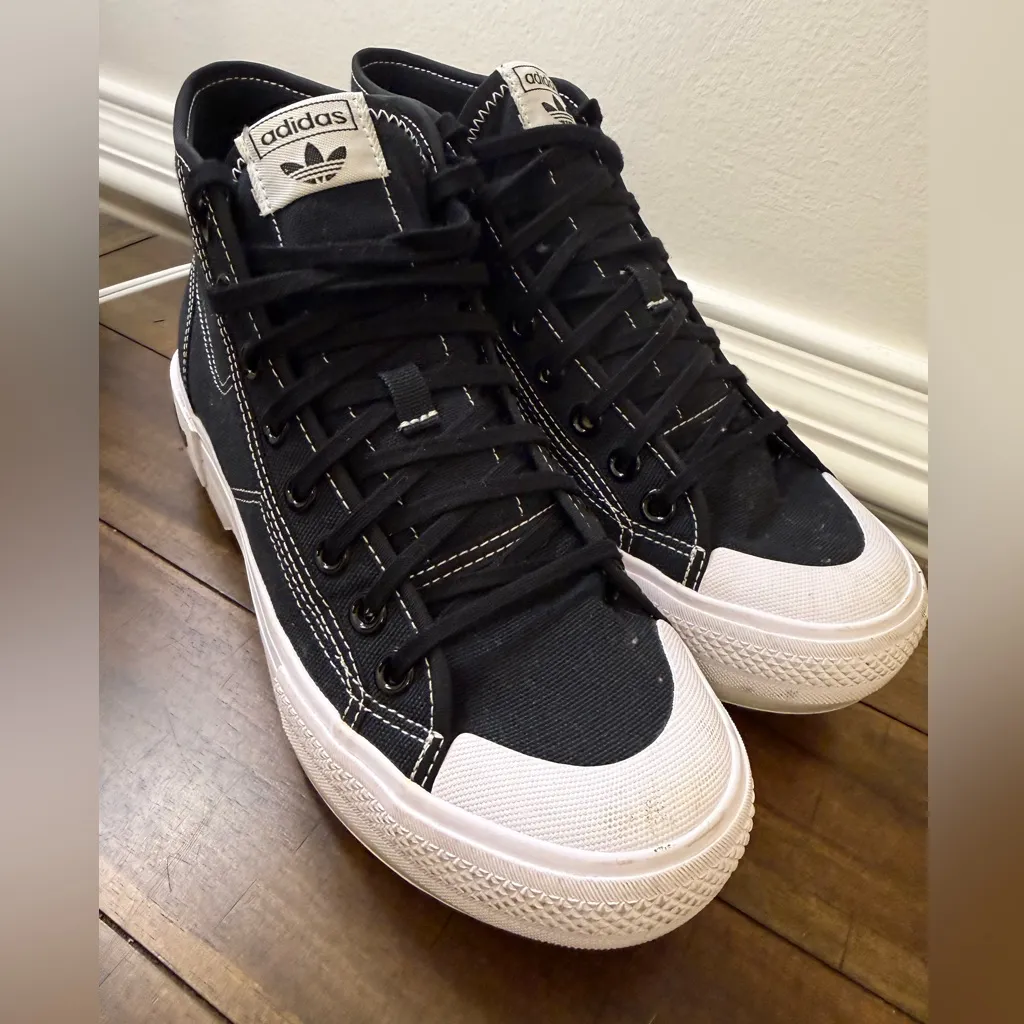 Adidas Nizza Trek high-top canvas sneakers Women’s size 9 - Image 8