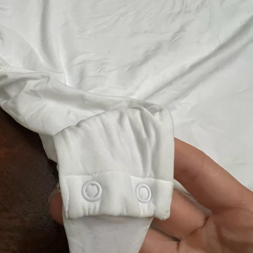 SMOOTHEZ Short Sleeve Bodysuit - Image 4