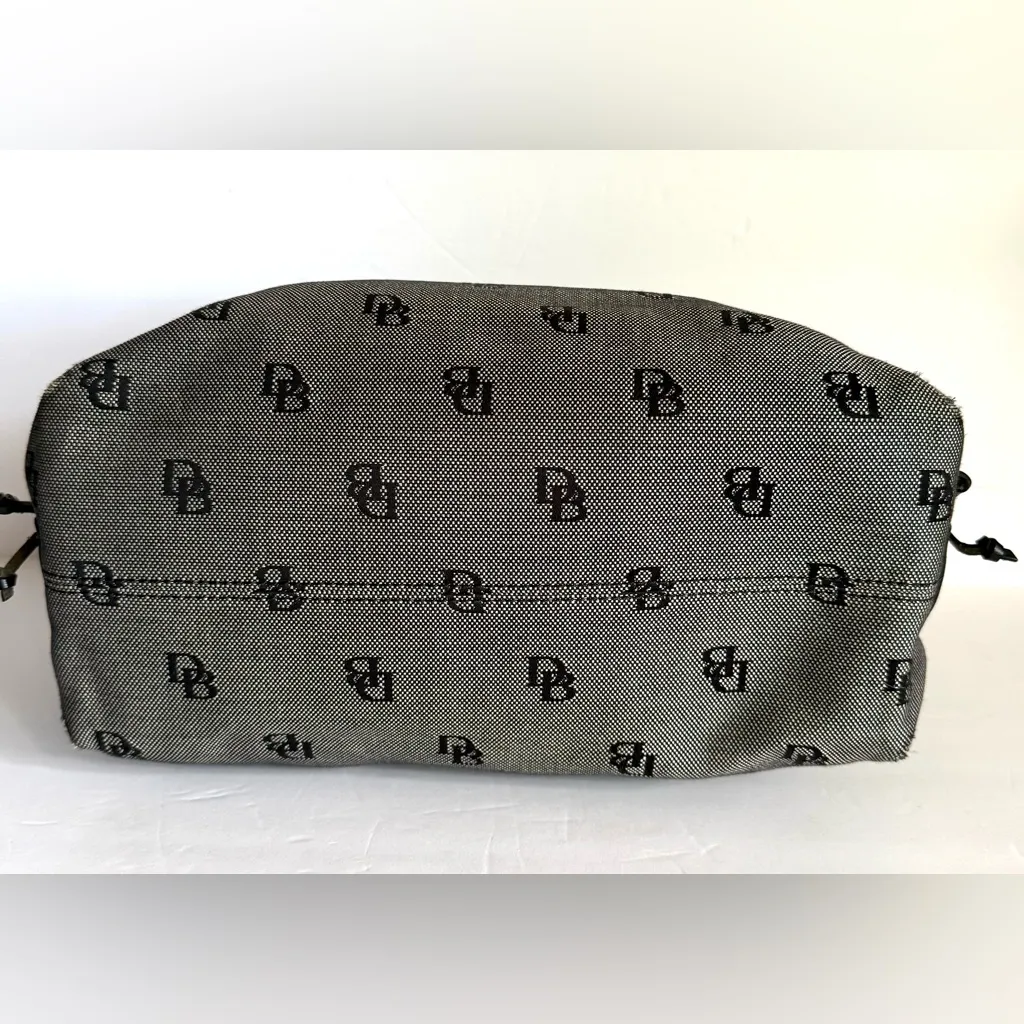 Dooney & Bourke Black and Gray Monogram Shoulder Bag - Image 8