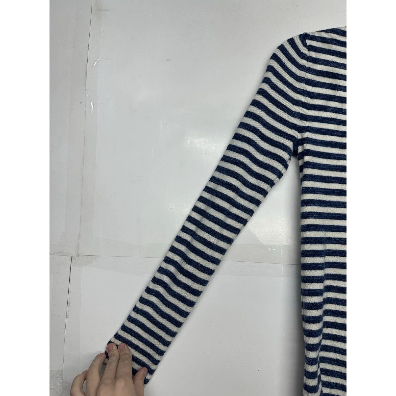 Banana Republic Women’s Size S Navy White Striped V-Neck Knit Sweater - Image 2