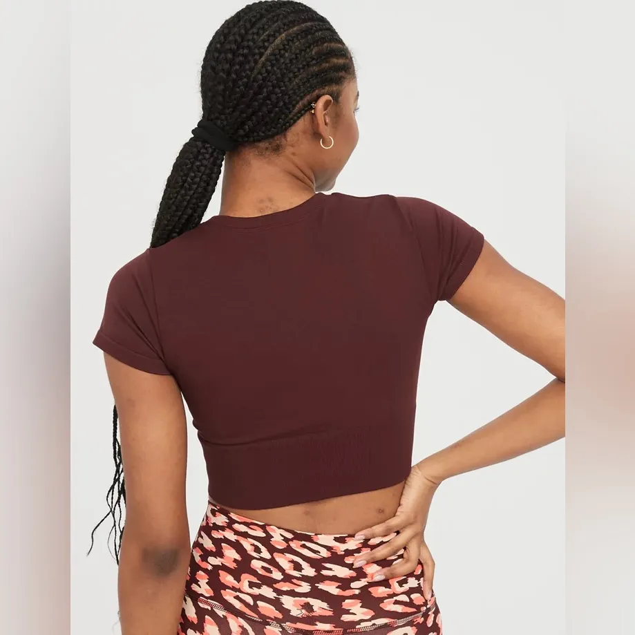 Aerie Offline Mocha Brown Athleisure Sidewalk Seamless Crop top T-Shirt size M - Image 2