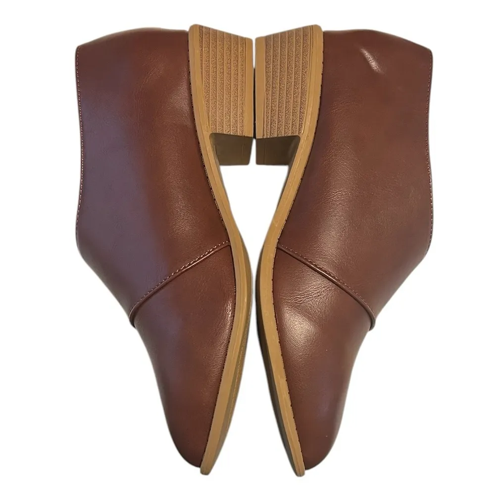 Brown Faux Leather Boots Booties with Cutout Sides Size 8 New - Image 4