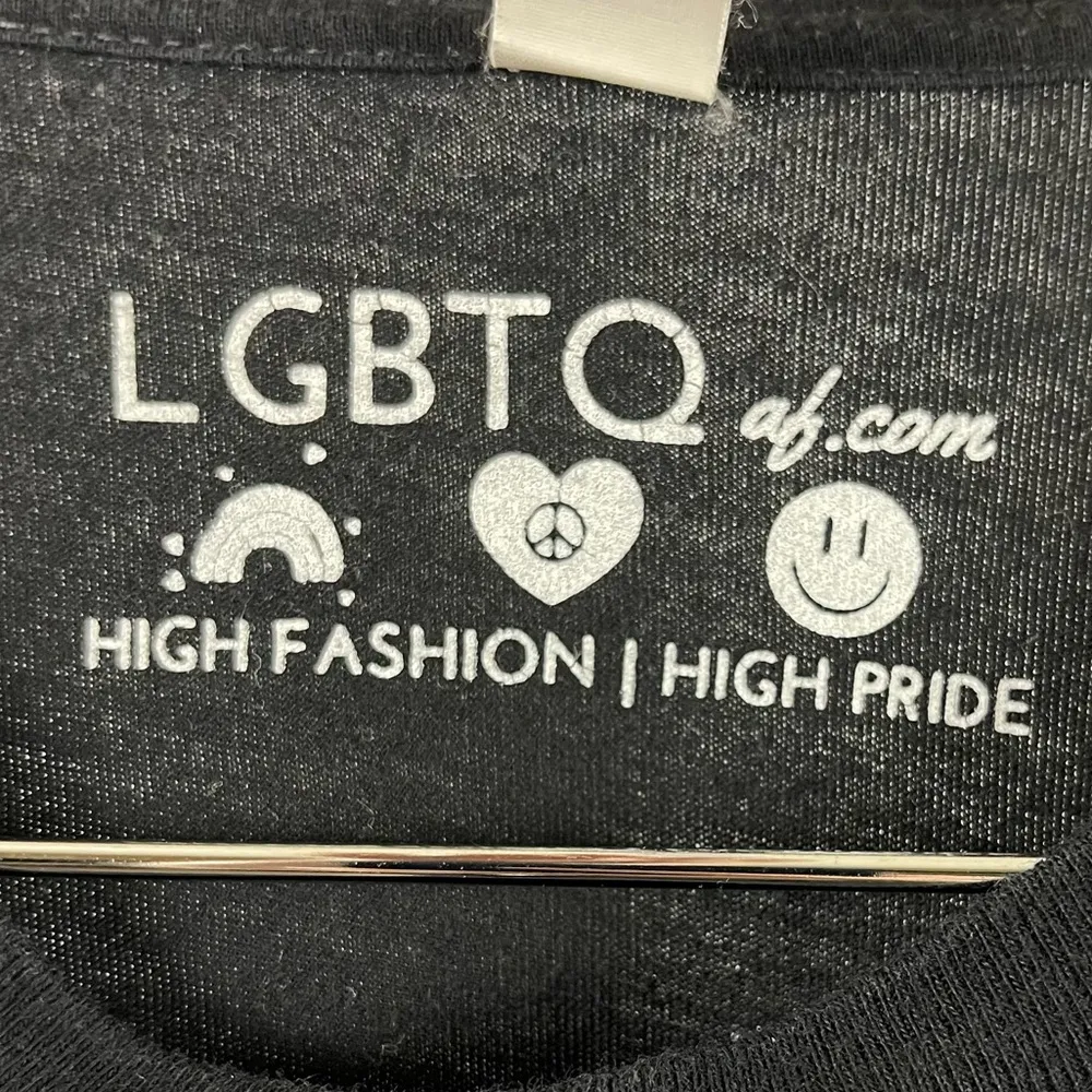 Canvas LGBTQ AF Large Let It Snow LeTITSnow Graphic Shirt Winter Snowflake Black - Image 5