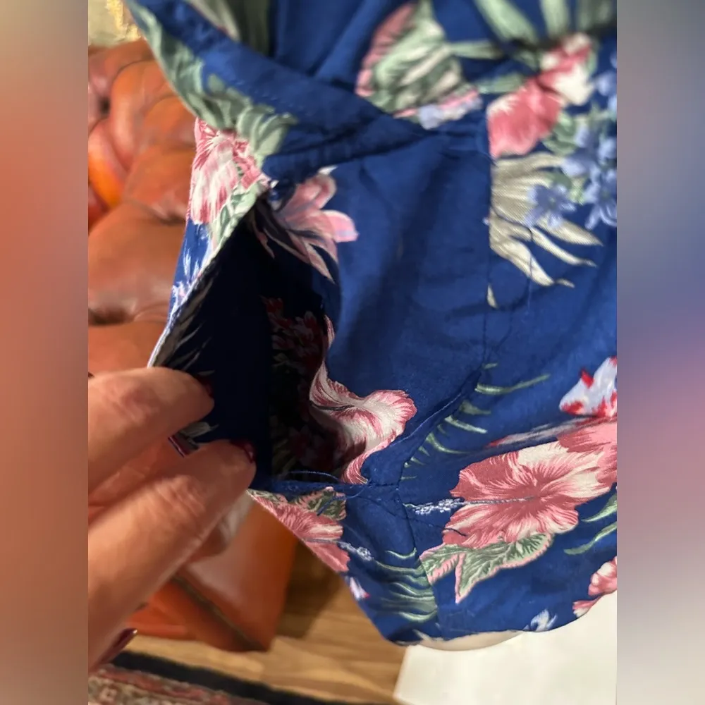 EUC SHORT off shoulder tiki Floral Blue Romper Size L - Image 6