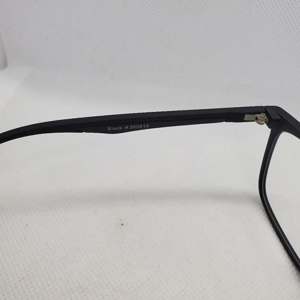 Cloudfield Black Glasses, Case, & Cleaning Cloth Black - Image 6