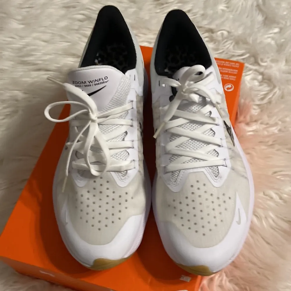 Nike Women’s Zoom Zwingli 8 PRM size 11 brand new with box - Image 3
