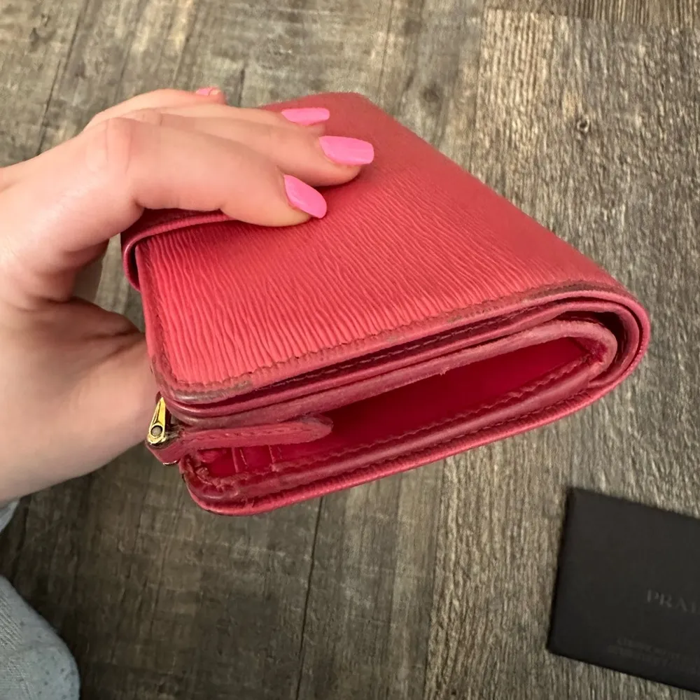 Hot Pink Wallet - Image 3