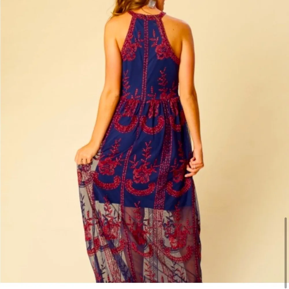 Altar'd State  Women's Embroidered Navy/Red lace Maxi Small - Image 2