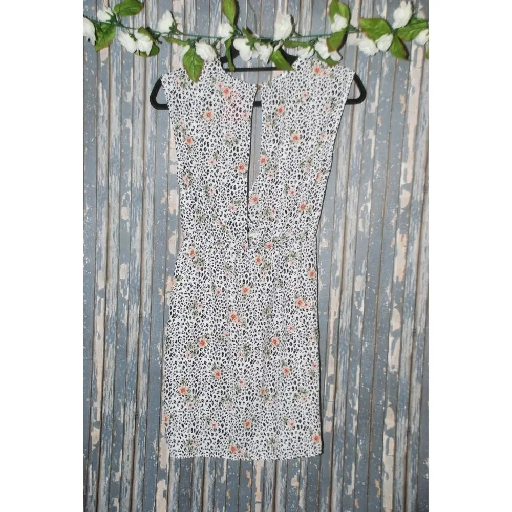 NWT A'GACI Shop 17 Juniors Ladies White Dress Size S V-Neck Elastic Waist Belt - Image 5