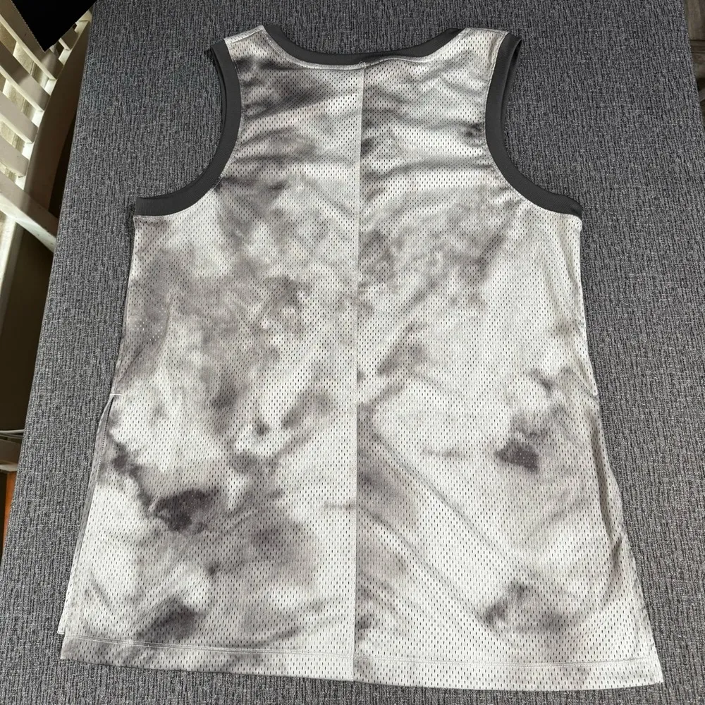 Nike Women’s Icon Clash Tank Top - Image 6