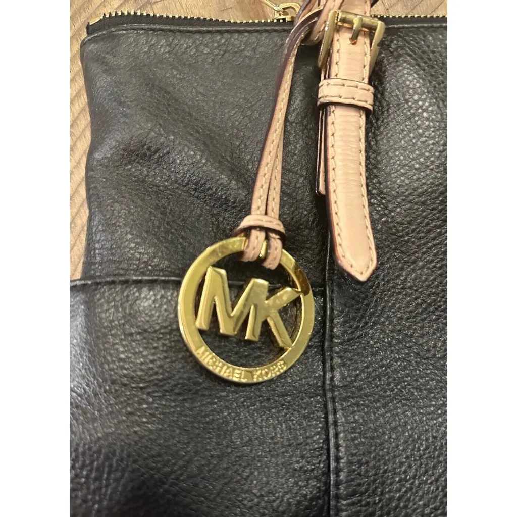 Michael Kors Handbag Black Soft Leather w/ Gold Hardware - Image 3