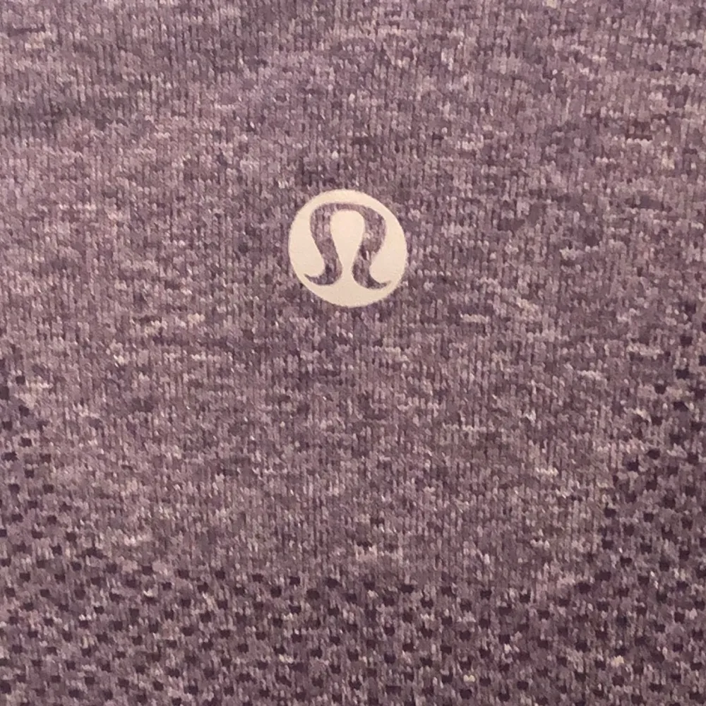 Lululemon  Purple Vent Tech Top Small - Image 3