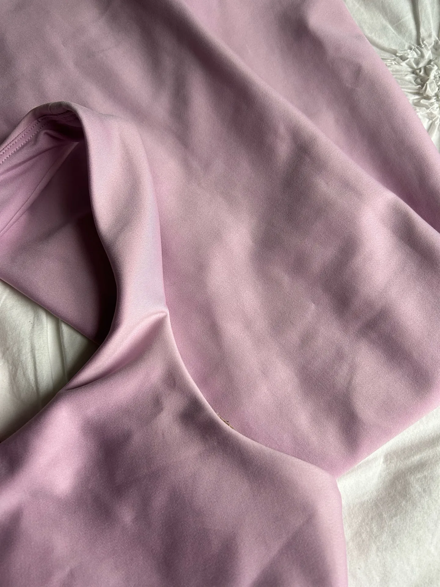 Used vibrant pink all leggings and bra set.  - Image 3