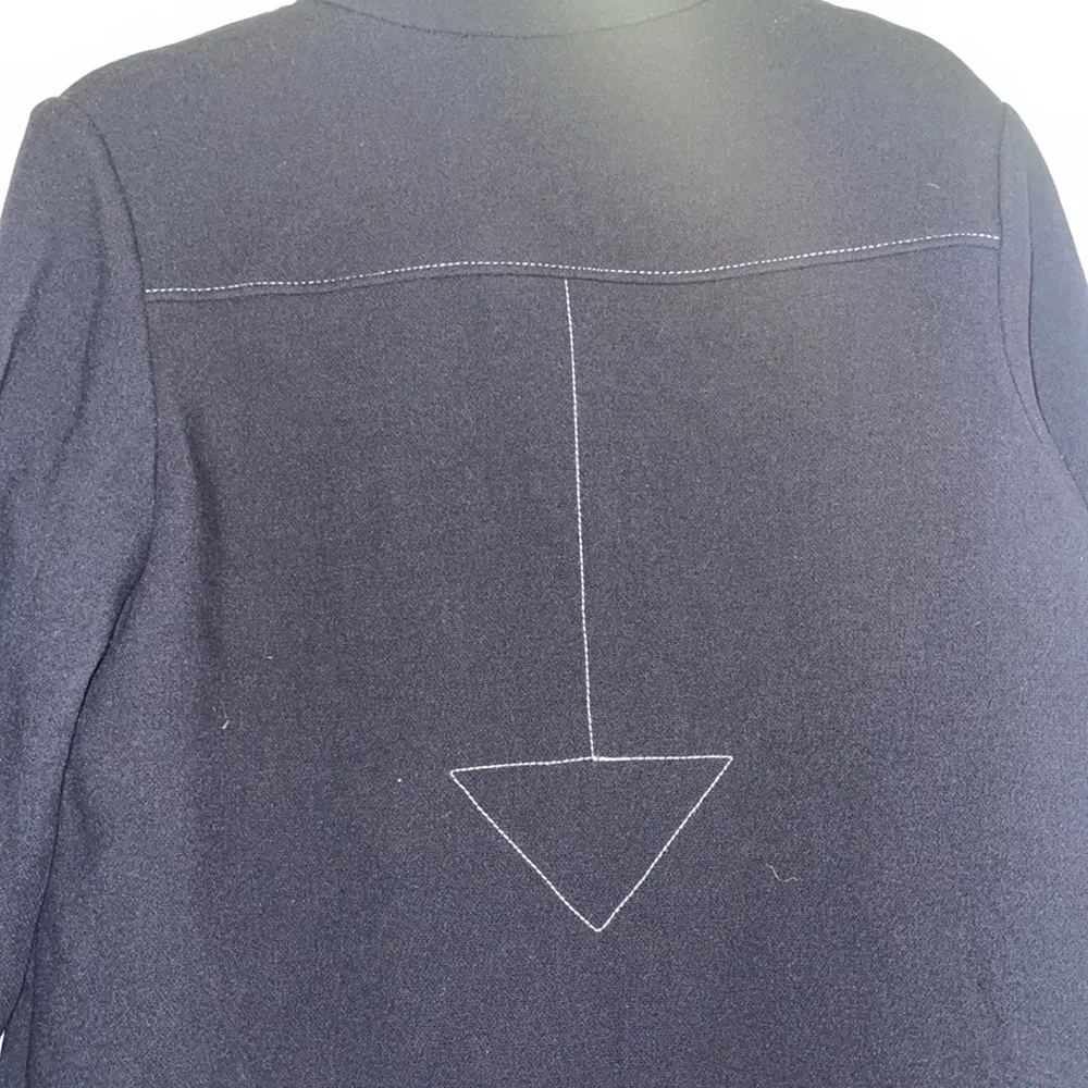 Popover Style LongSleeved Dress Size 12 - Image 7