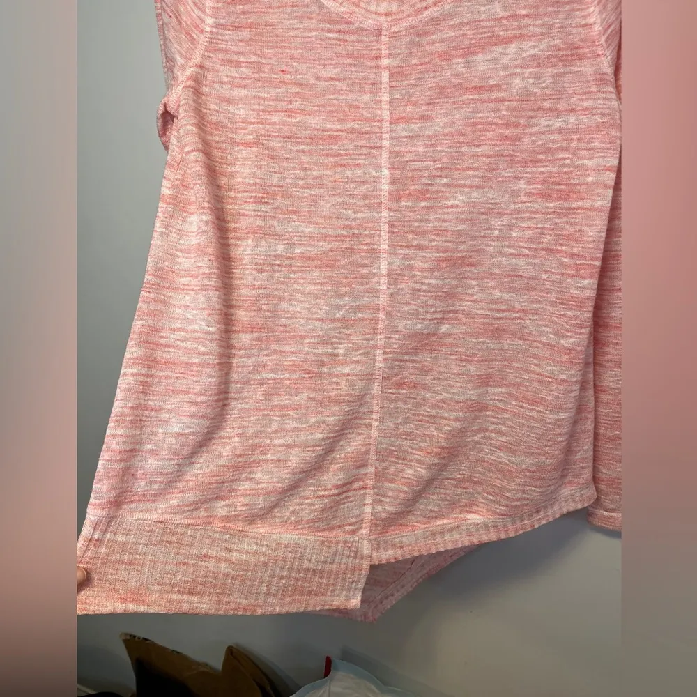 Sundance Pink Light Weight Sweater Women’s Size S Asymmetrical Hem - Image 4