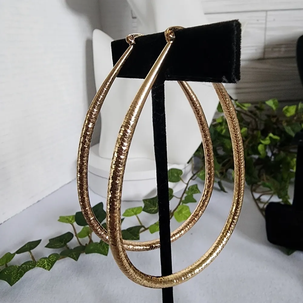 Large Gold Teardrop Hoop Earrings - Image 2