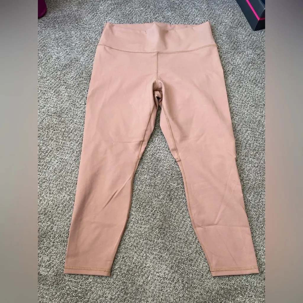 NWT Fabletics Define PowerHold® High-Waisted 7/8 Legging | Size: 1X - Image 4