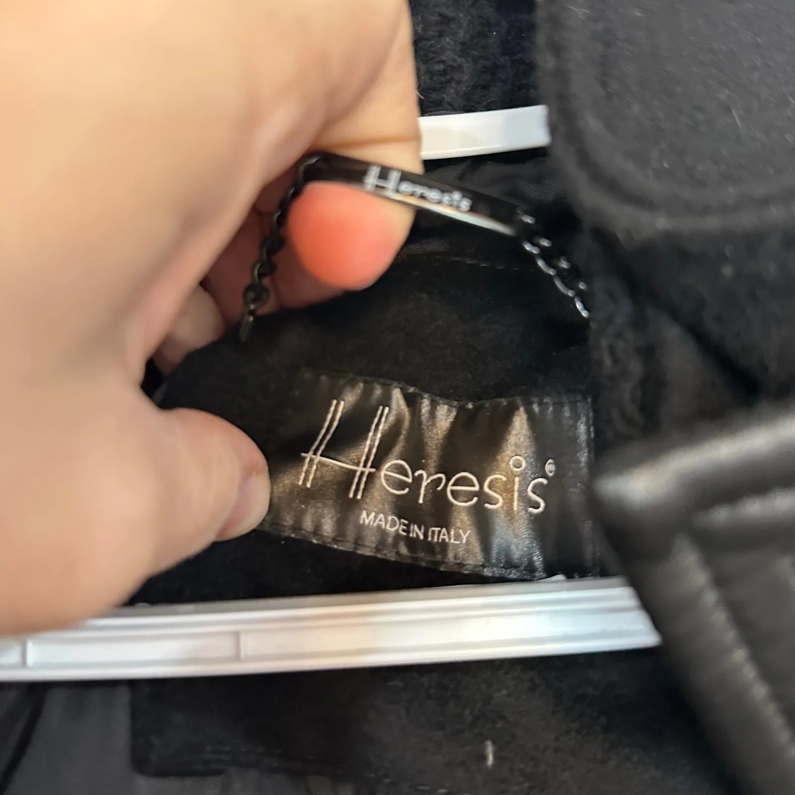 Heresis Womens Jacket 44 100% Wool Hood Faux Fur Outerwear Zip Button Italy Black Size 8 - Image 2