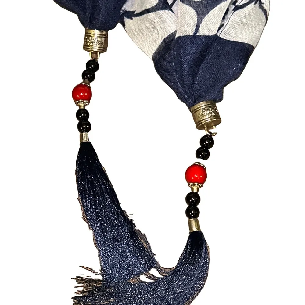 Black and White Anchor Print Scarf with Red Roses and Tassels - Image 5