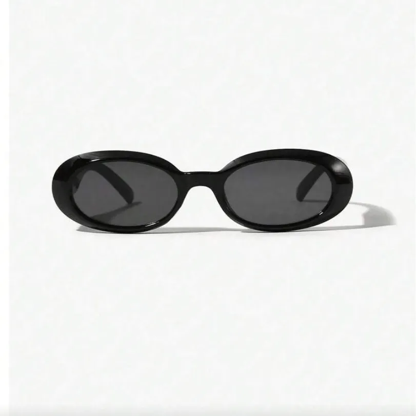 New Blsck Women’s FashionSunglasses Black - Image 3
