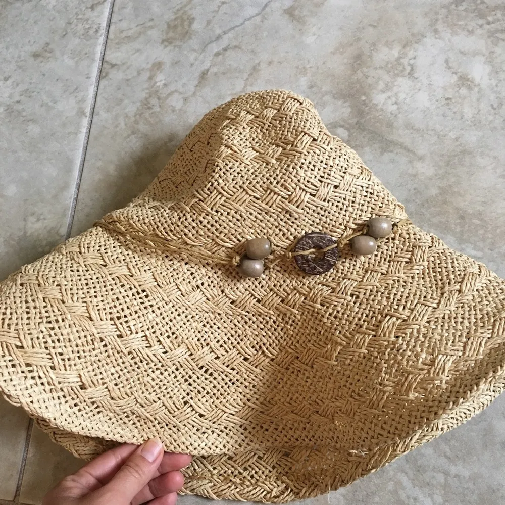 Banana Republic Hat - Image 2