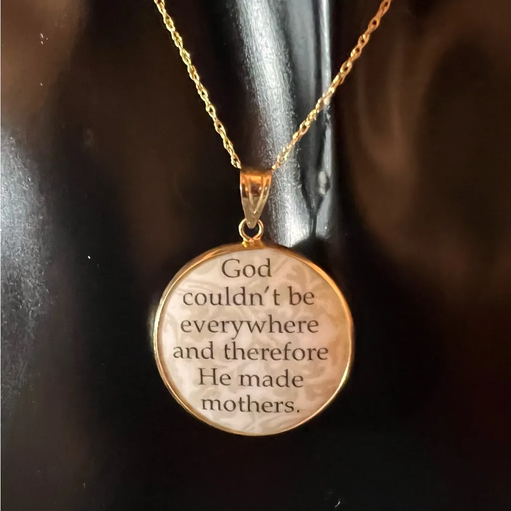 10K Gold Porcelain Religious Mother & Child Necklace - Image 3