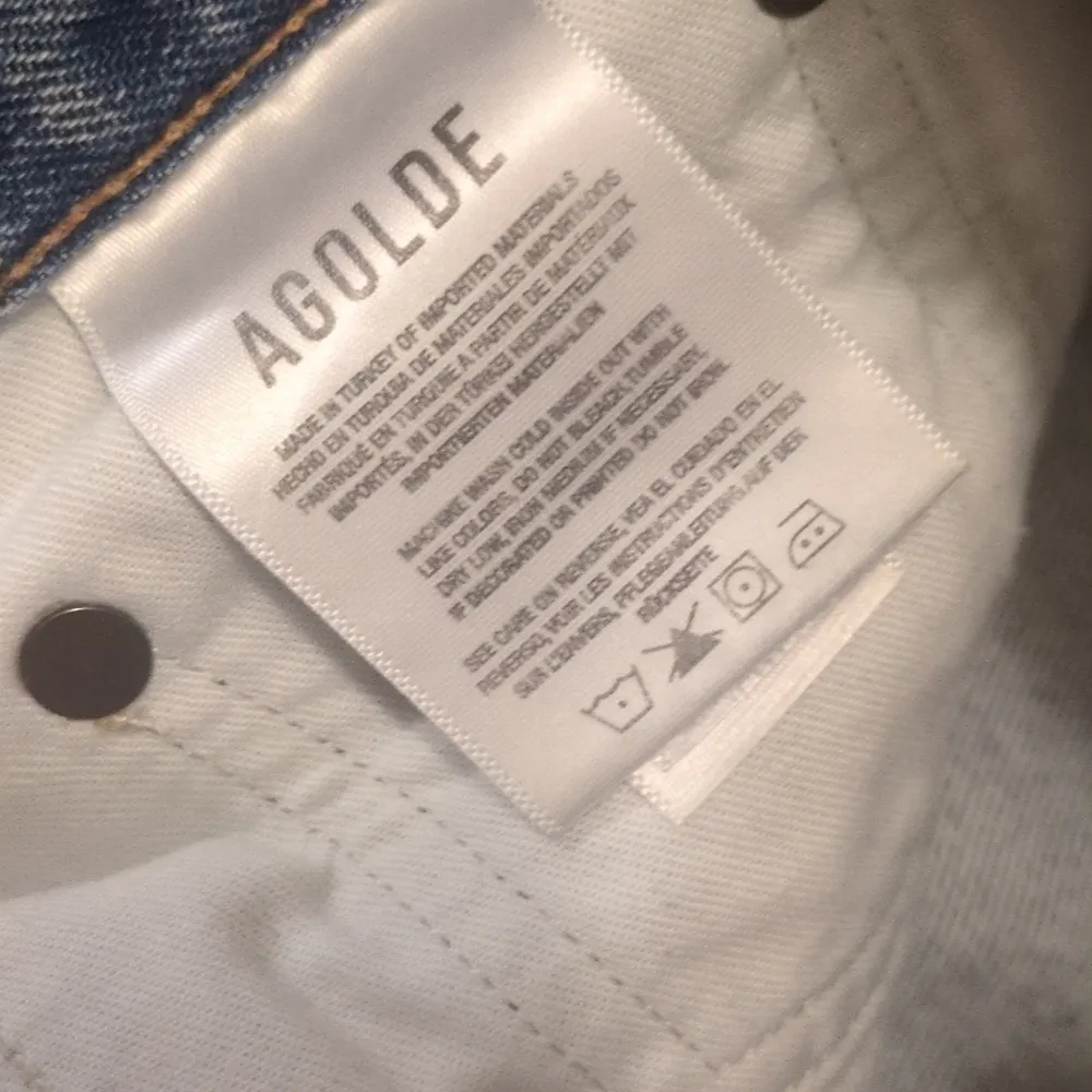 Agolde distressed raw hem Riley crop jeans size 29 - Image 9