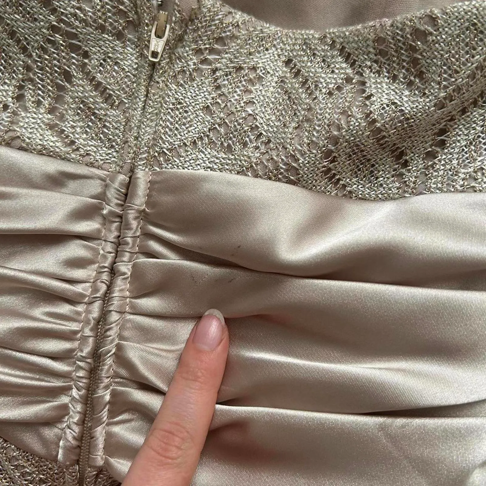 Y2K Betsy & Adam Tan lace diamanté ring halter dress with bow detail Size 4 - Image 4