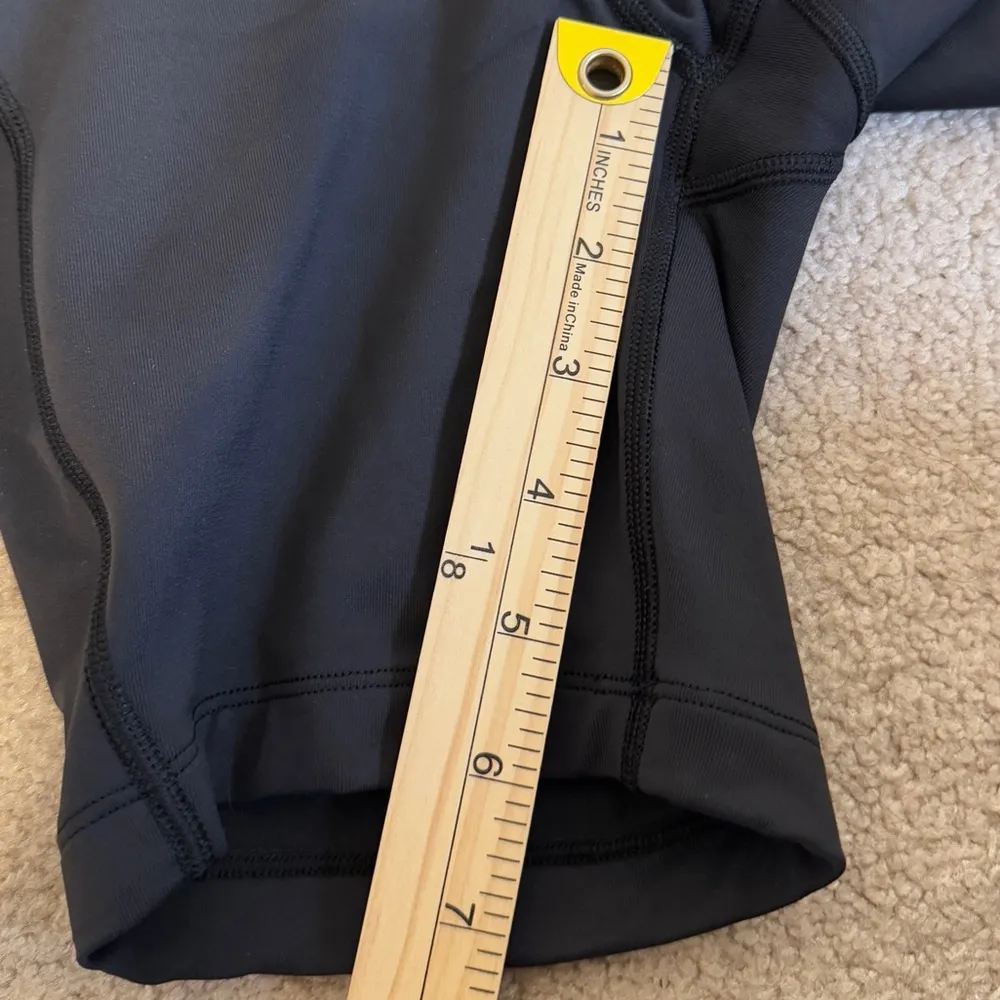 Outdoor Voices Tech Sweat 6” Short Size XS Black Biker shorts - Image 8