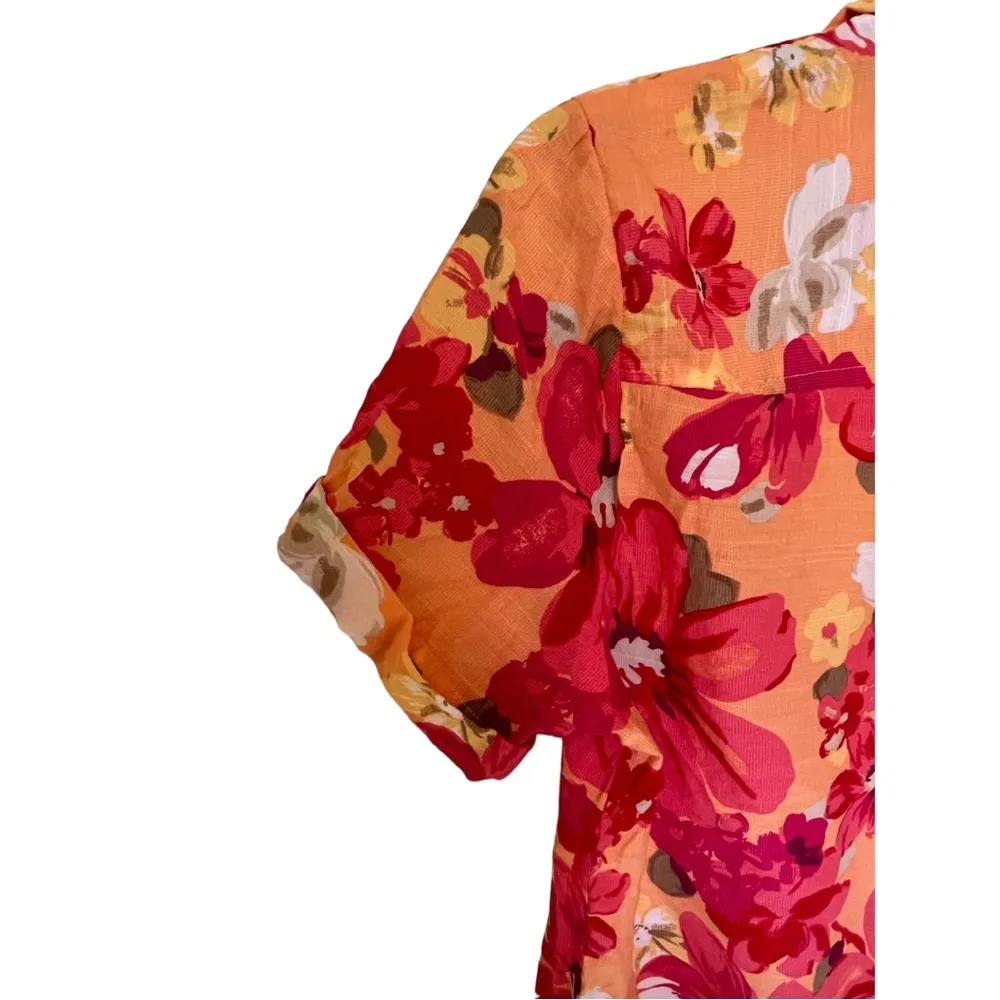 White stag bright floral button up short sleeve blouse - Image 4