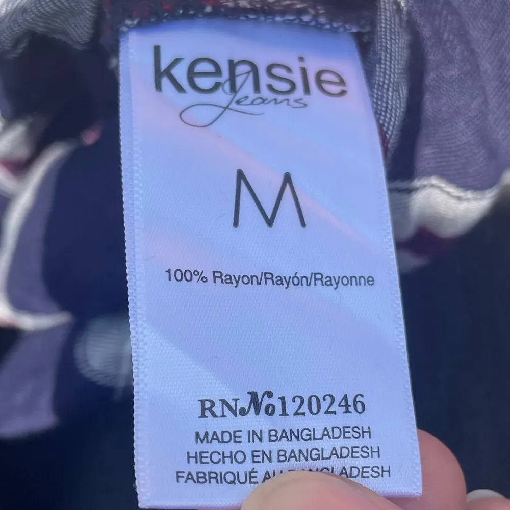 Kensie blue plaid button down flannel top / M / Excellent condition - Image 11