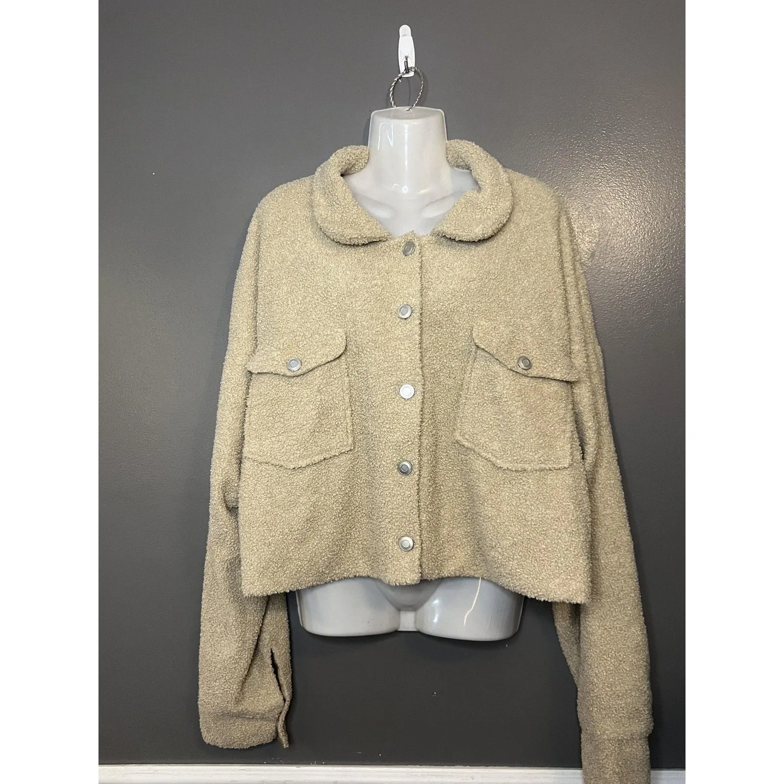 Charlotte Russe Jacket Womens 2X Beige Sherpa Fleece Snap Front Cropped Pockets - Image 2
