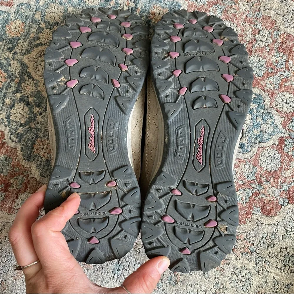 •Eddie Bauer women’s hiking shoes• Size 7.5 - Image 10