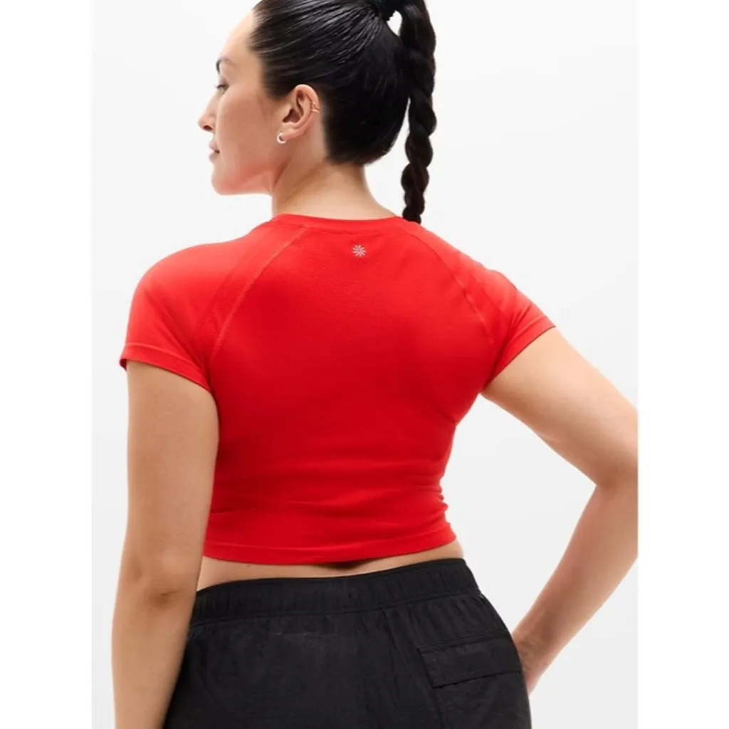 Athleta S Momentum Seamless Flex Crop Tee Cardnal Red Small - Image 5