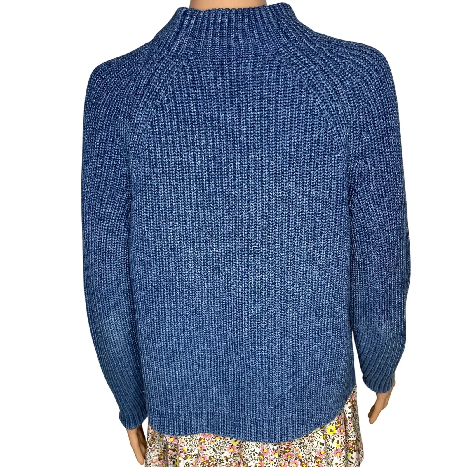 Outerknown women’s Headlands Mock Sweater size Small Blue Knit - Image 7