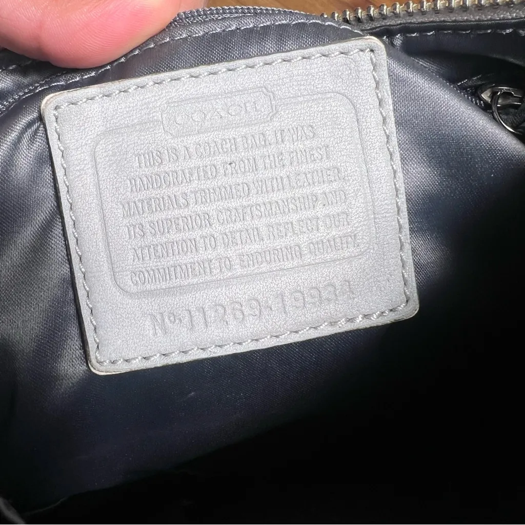 Coach y2k vintage‎ Silver and Shoulder Bag crossbody - Image 7