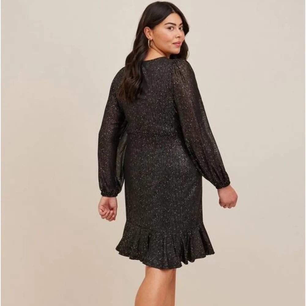 TORRID 1X(14-16) black gold fit & flare mini studio knit ruched dress crew neck - Image 3