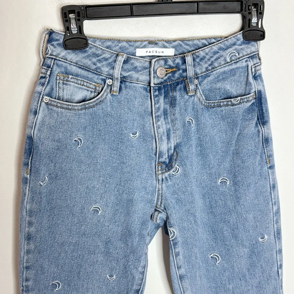 PacSun Rigid Mom Jean crescent moon embroidered high rise jeans size 23 - Image 3