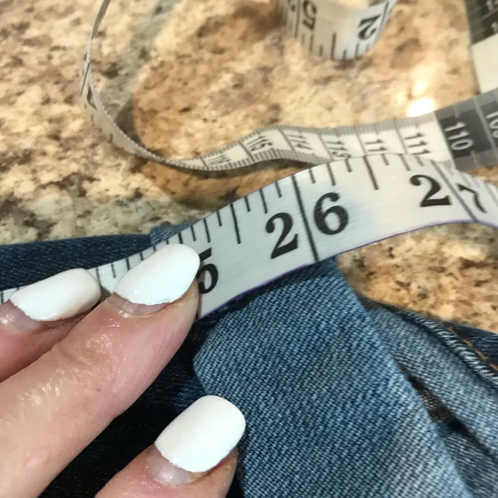 Signature mid rise boyfriend distress jeans women’s - Image 8