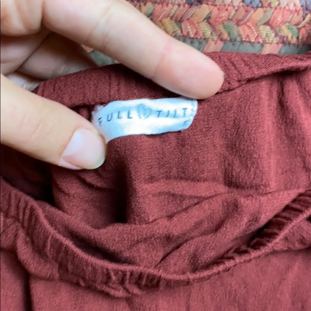 RUSTY ORANGE OFF THE SHOULDER BLOUSE - Image 3